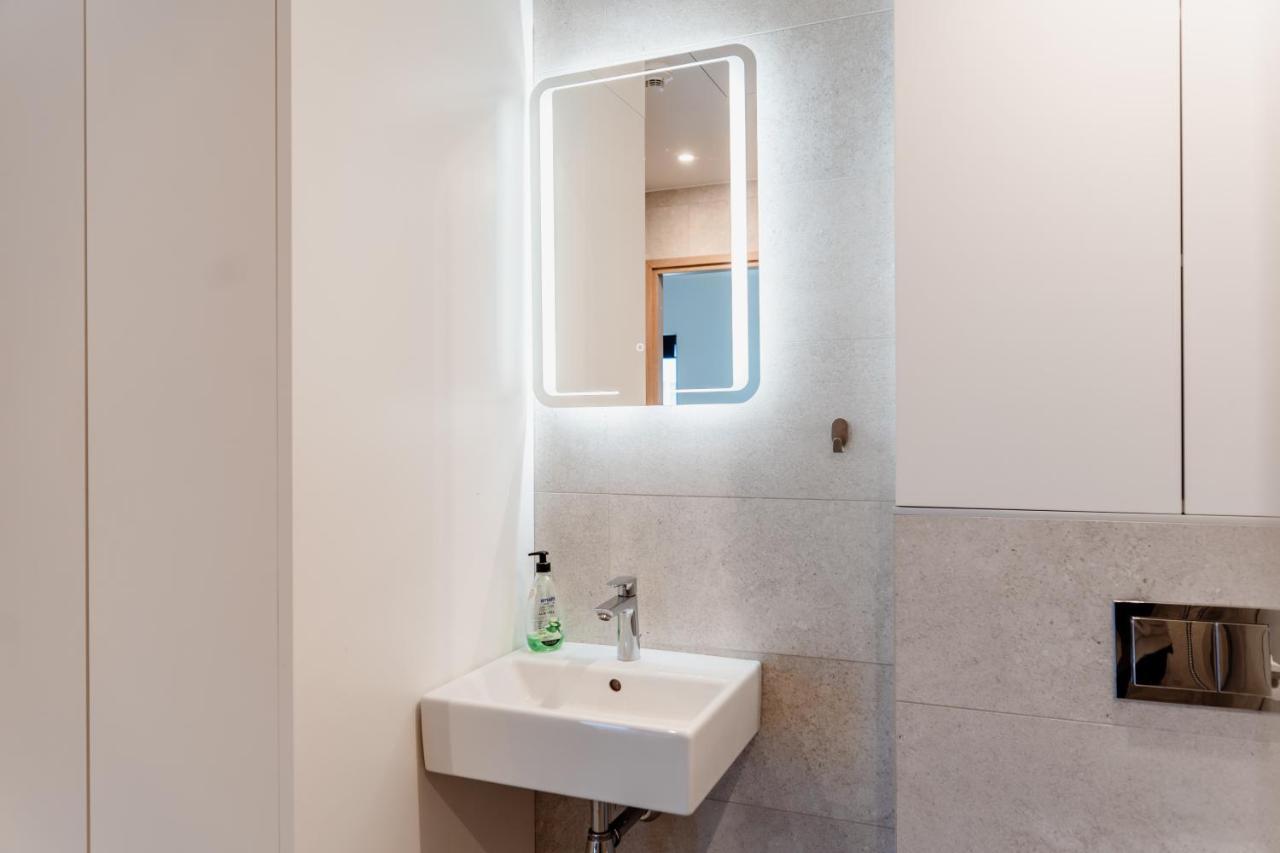 Dream Stay - Modern Apartments In City Centre Таллин Экстерьер фото